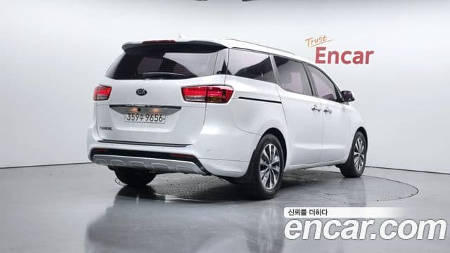 Kia All New Carnival Luxury, 2018 2