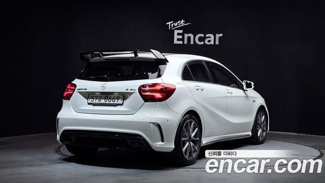 Mercedes-Benz A-класс W176 A45 AMG 4MATIC, 2016 2