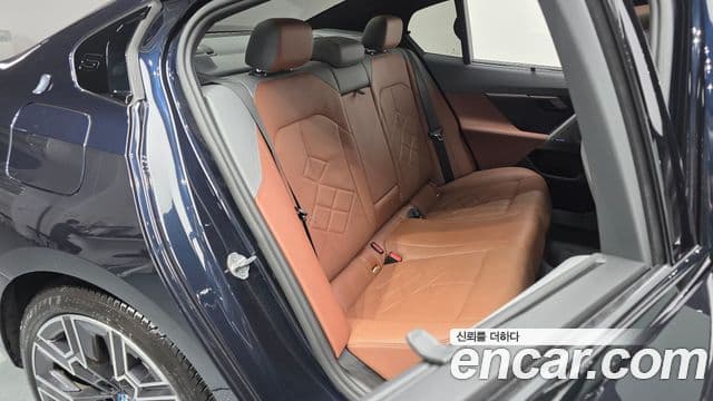 BMW 5시리즈 (G60) 530e M Sport, 2024 12