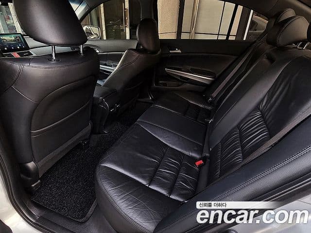 Honda 올뉴어코드 8세대, 2010 11