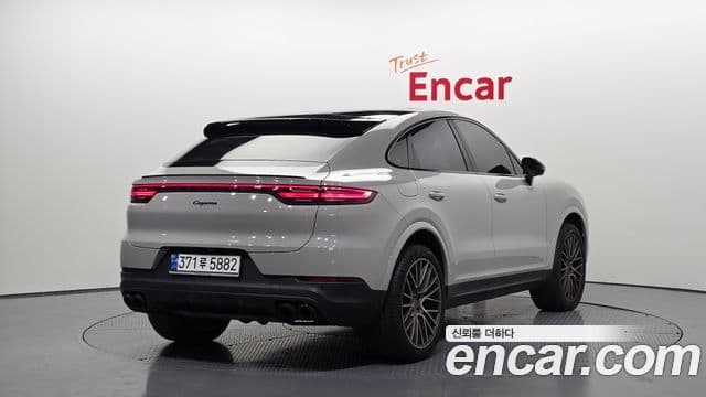 Porsche Cayenne (PO536) 3.0 купе, 2023 2