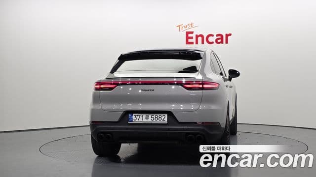 Porsche Cayenne (PO536) 3.0 купе, 2023 4