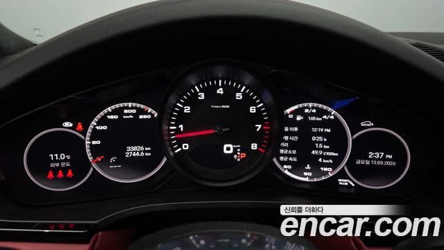 Porsche Cayenne (PO536) 3.0 купе, 2023 8