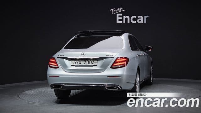 Mercedes-Benz E-класс W213 Exclusive, 2017 4