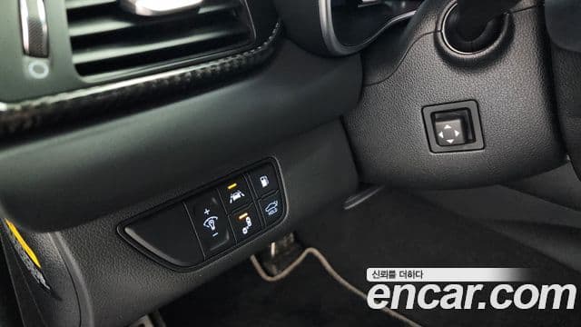 Genesis G70 Sport пакет, 2020 16