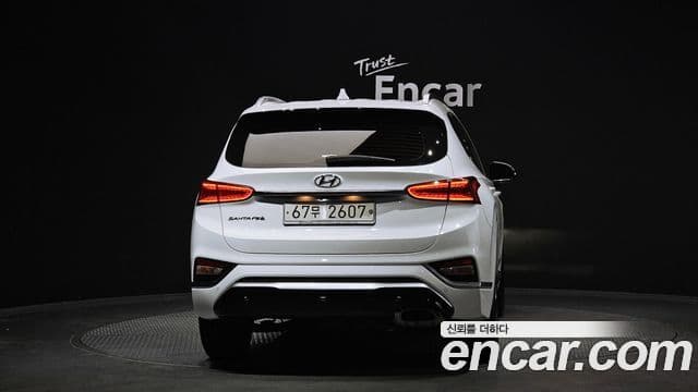 Hyundai Santa Fe TM Inspiration, 2020 4