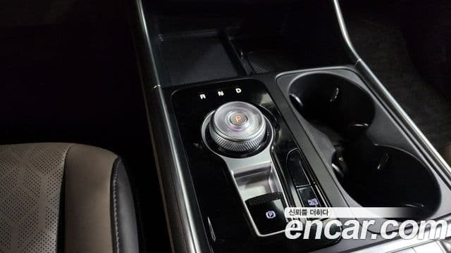 Kia The / новый New Carnival 4세대 Noblesse, 2025 9