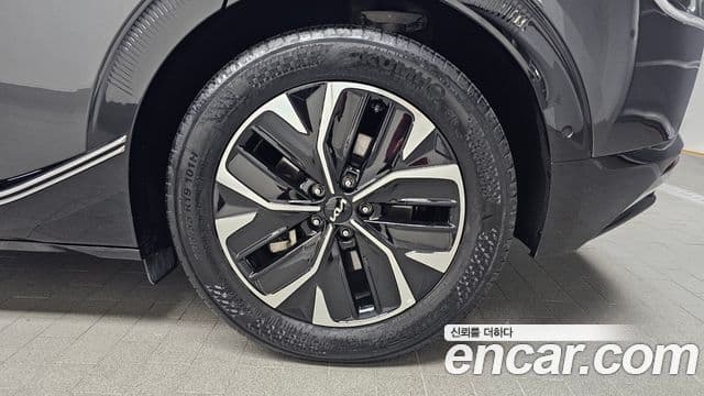 Kia EV6 Earth, 2023 все фото