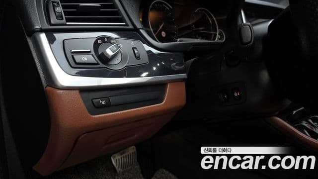 BMW 5시리즈 (F10), 2015 16