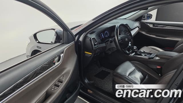 Hyundai Grandeur IG 3.0 LPi Modern (арендный автомобиль), 2018 11