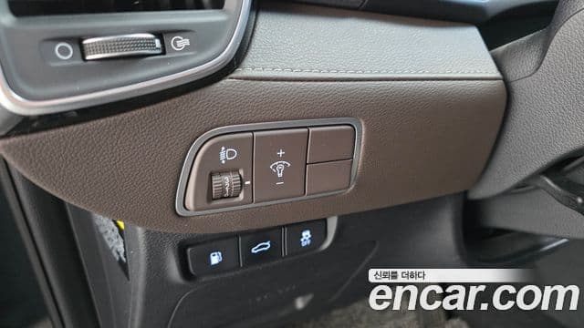 Hyundai Grandeur IG 3.0 LPi Modern (арендный автомобиль), 2018 13