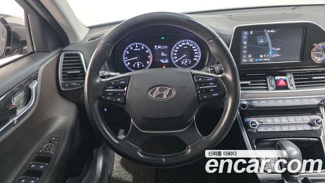 Hyundai Grandeur IG 3.0 LPi Modern (арендный автомобиль), 2018 14