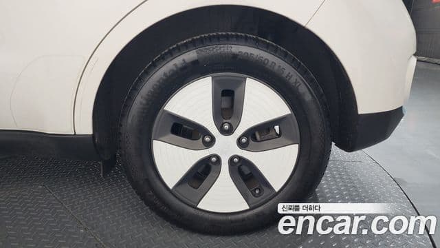 Kia Soul EV, 2018 все фото