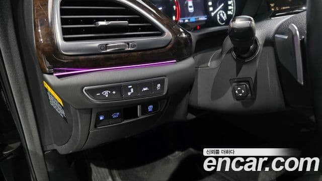 Genesis G90 Luxury, 2019 14