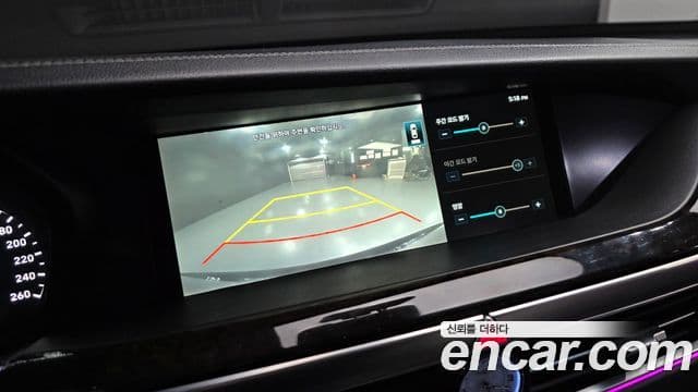 Genesis G90 Luxury, 2019 15