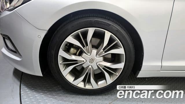 Hyundai LF Sonata Premium, 2015 все фото