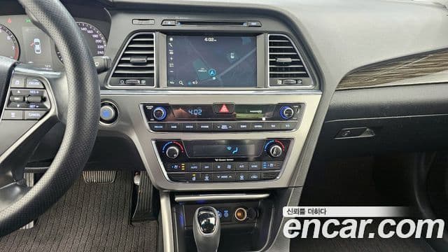 Hyundai LF Sonata Premium, 2015 14