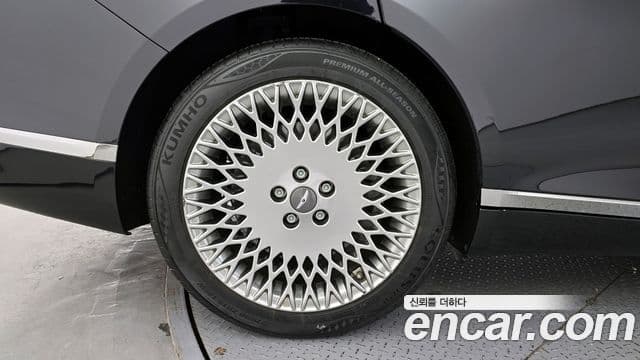 Genesis G80 (RG3) бензин 2.5 турбо 2WD, 2022 все фото