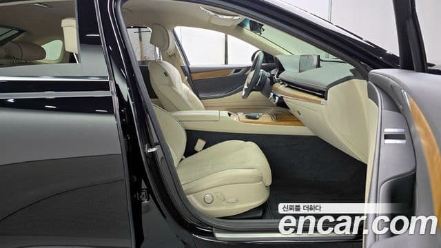 Genesis G80 (RG3) бензин 2.5 турбо 2WD, 2022 10