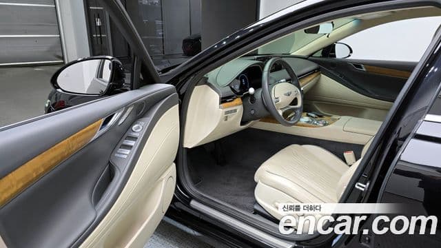 Genesis G80 (RG3) бензин 2.5 турбо 2WD, 2022 11