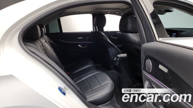 Mercedes-Benz E-класс W213 Avantgarde, 2017 12