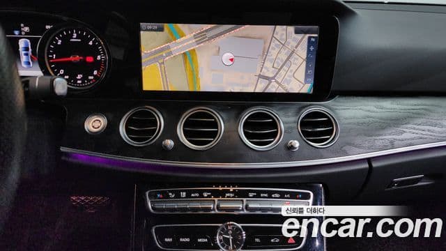 Mercedes-Benz E-класс W213 Avantgarde, 2017 14