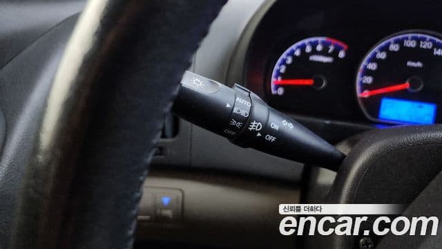 Hyundai Avante HD Luxury, 2009 15