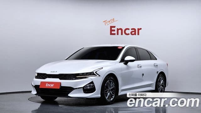 Kia K5 3세대 Trendy, 2022 1