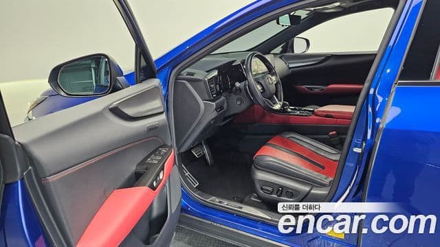 Lexus NX450h+ 2세대 F-Sport, 2022 10