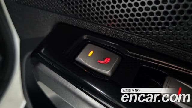 KG모빌리티(SsangYong) Tivoli LX 2WD, 2017 19