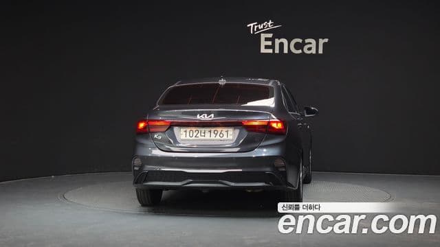 Kia The / новый New K3 2세대 Trendy, 2022 4