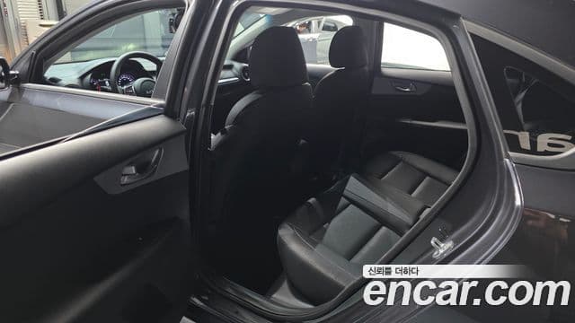 Kia The / новый New K3 2세대 Trendy, 2022 11