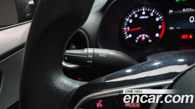 Kia The / новый New K3 2세대 Trendy, 2022 16