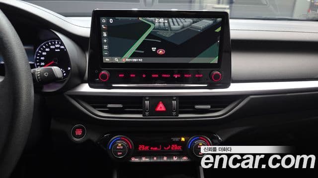 Kia The / новый New K3 2세대 Trendy, 2022 18