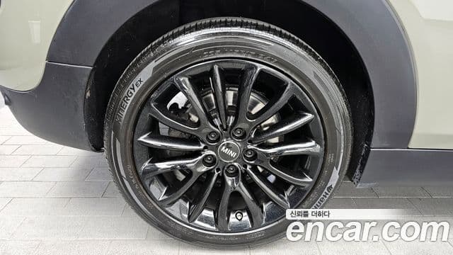 Mini Cooper 클럽맨 2세대, 2020 все фото