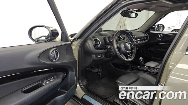 Mini Cooper 클럽맨 2세대, 2020 10