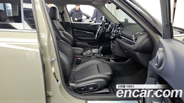 Mini Cooper 클럽맨 2세대, 2020 11