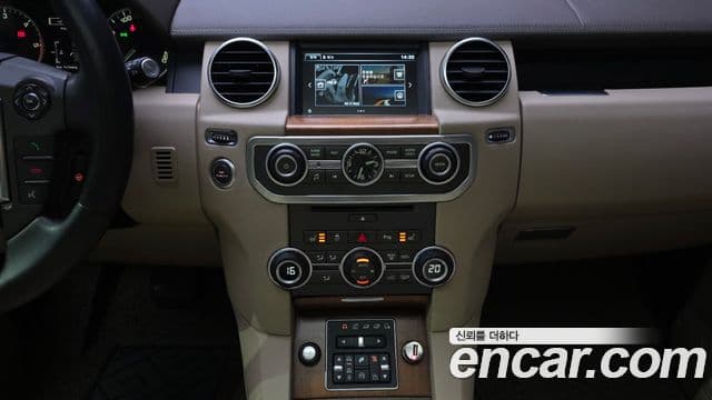 Land Rover Discovery 4 3.0 SDV6 SE, 2016 14