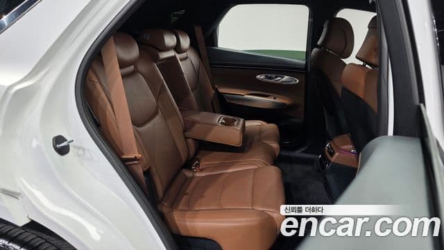 Genesis GV70, 2022 12