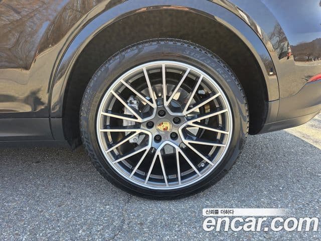 Porsche Cayenne (PO536) 3.0 купе, 2020 все фото