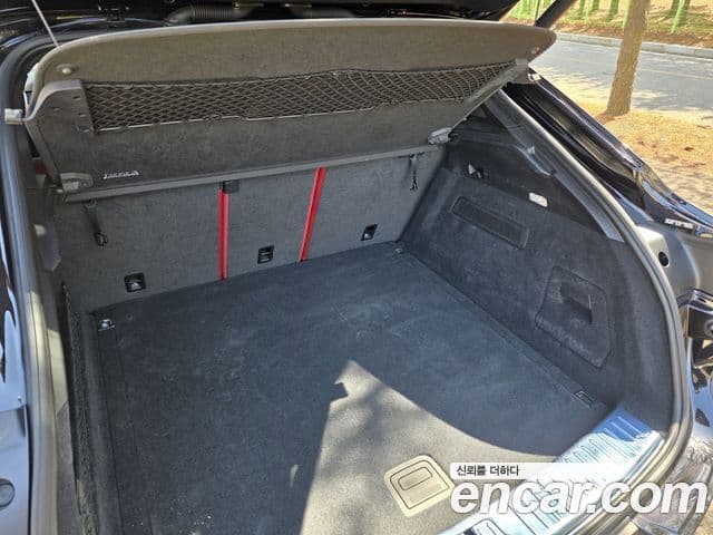 Porsche Cayenne (PO536) 3.0 купе, 2020 19