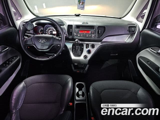 Kia Ray фургон /, 2016 7