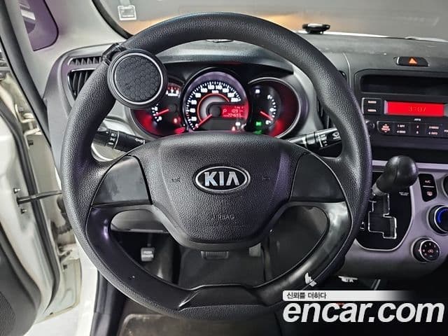 Kia Ray фургон /, 2016 11