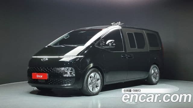 Hyundai Staria Modern, 2022 1