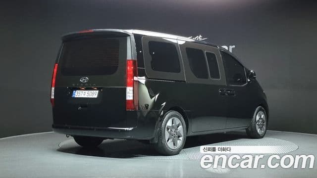 Hyundai Staria Modern, 2022 2
