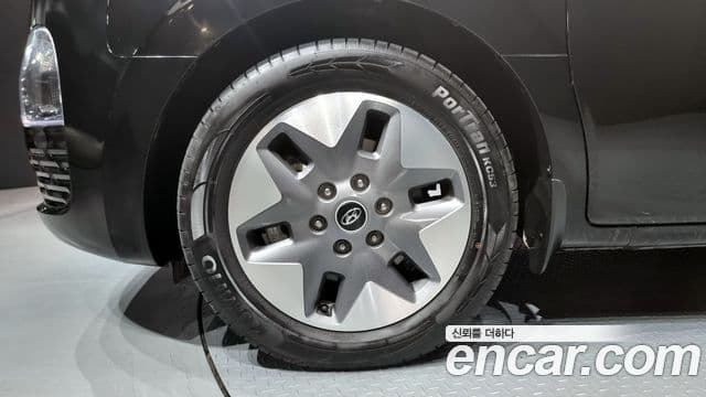 Hyundai Staria Modern, 2022 все фото