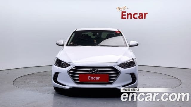 Hyundai Avante AD 1.6 GDI Smart, 2016 3