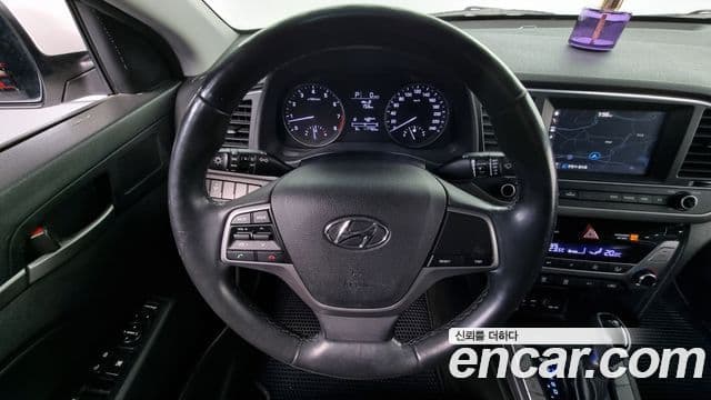 Hyundai Avante AD 1.6 GDI Smart, 2016 13