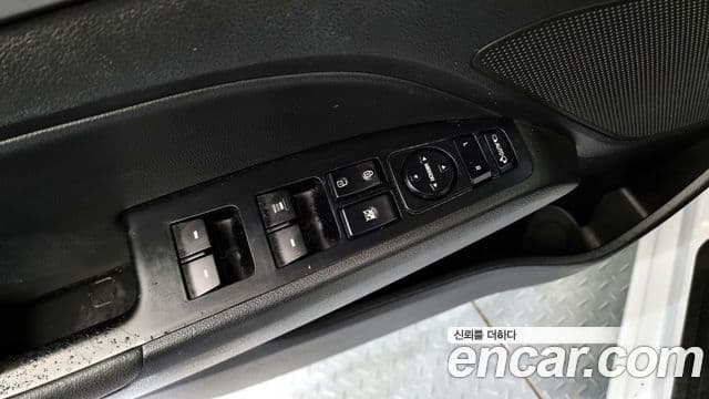 Hyundai Avante AD 1.6 GDI Smart, 2016 17