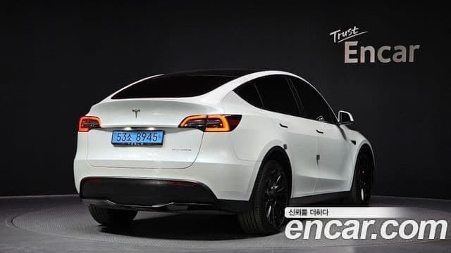 Tesla модель Y Long Range AWD, 2022 2